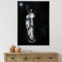 Portret konja koji gleda zlokobno uokvireno slikarstvo platno Art Print